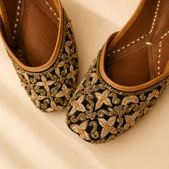 Black & Gold Handcrafted Embroidered Punjabi Jutti for Women | Luxury Ethnic Mojari | Festive & Wedding Footwear