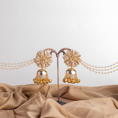Floral Pearl Maang Tikka and Earrings
