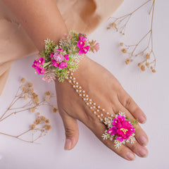 Floral Hathphool with Ring