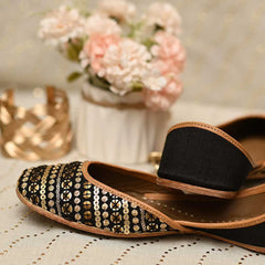 Black And Gold Leather Mojari