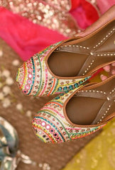 Multi Colored Mirror on Ivory Jacquard Ethnic Jutti