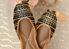 Black And Gold Leather Mojari