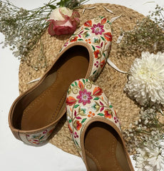 Floral Embroidery Women Jutties
