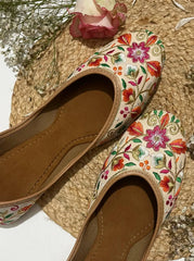 Floral Embroidery Women Jutties