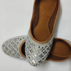 Mirror Punjabi Jutti