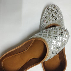 Mirror Punjabi Jutti