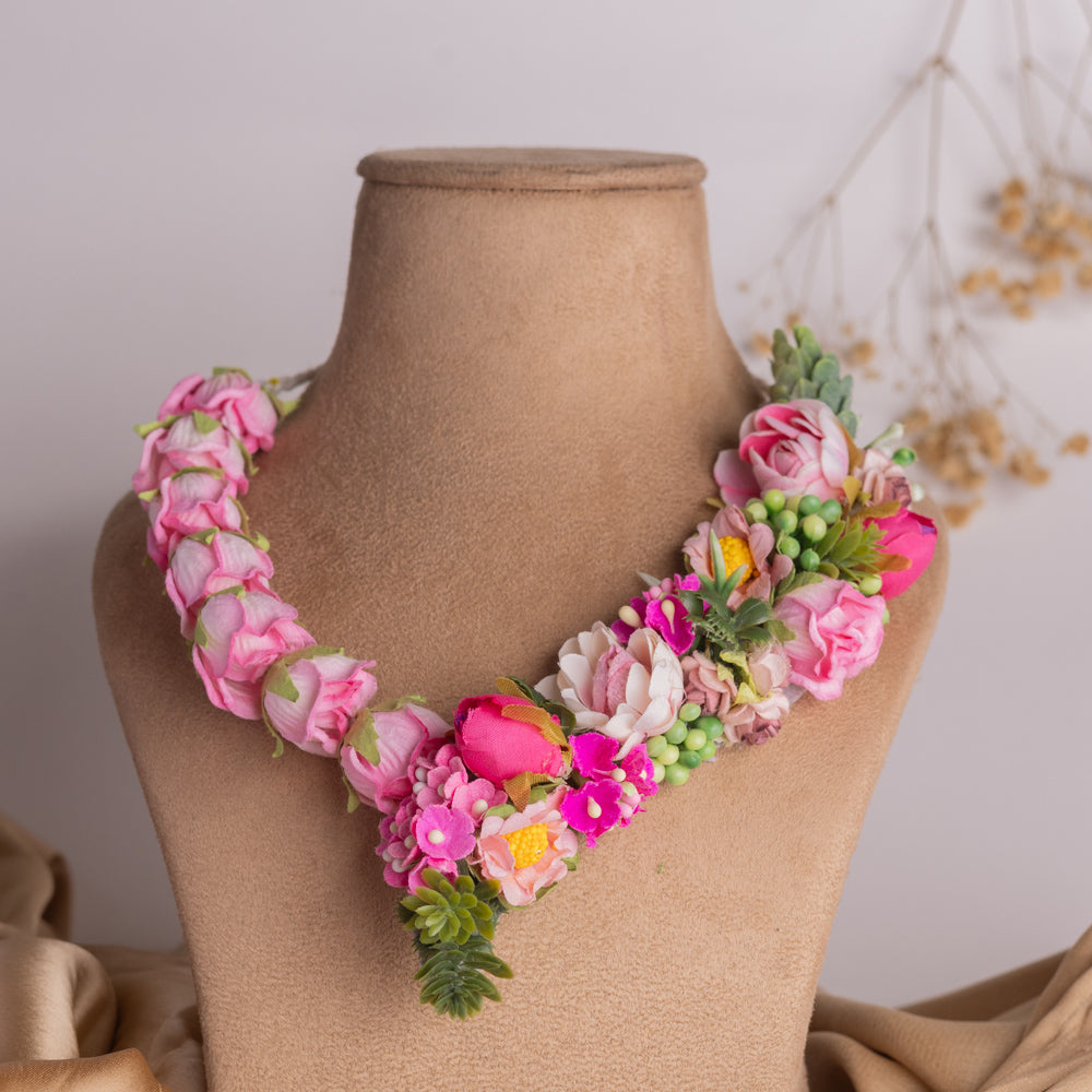 Pink & White Floral Necklace