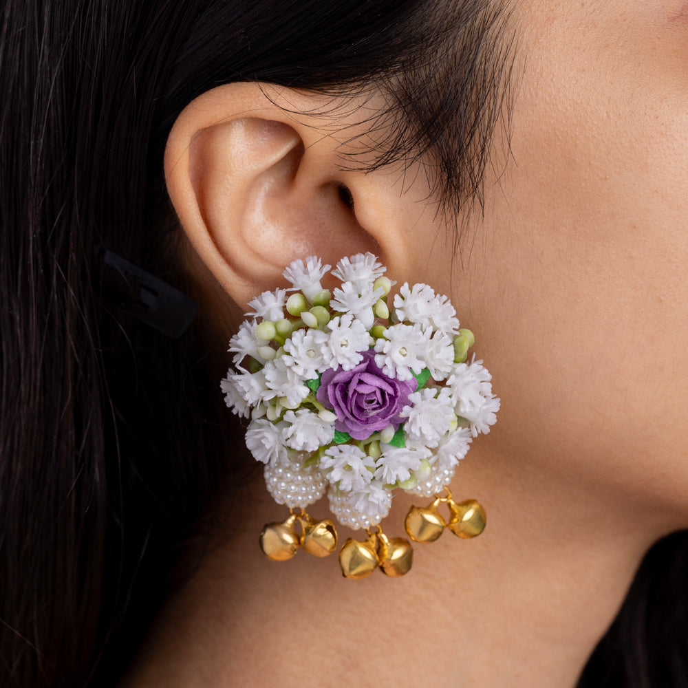 Beautiful White and Purple Flowers Jewelry Set With Golden Bells