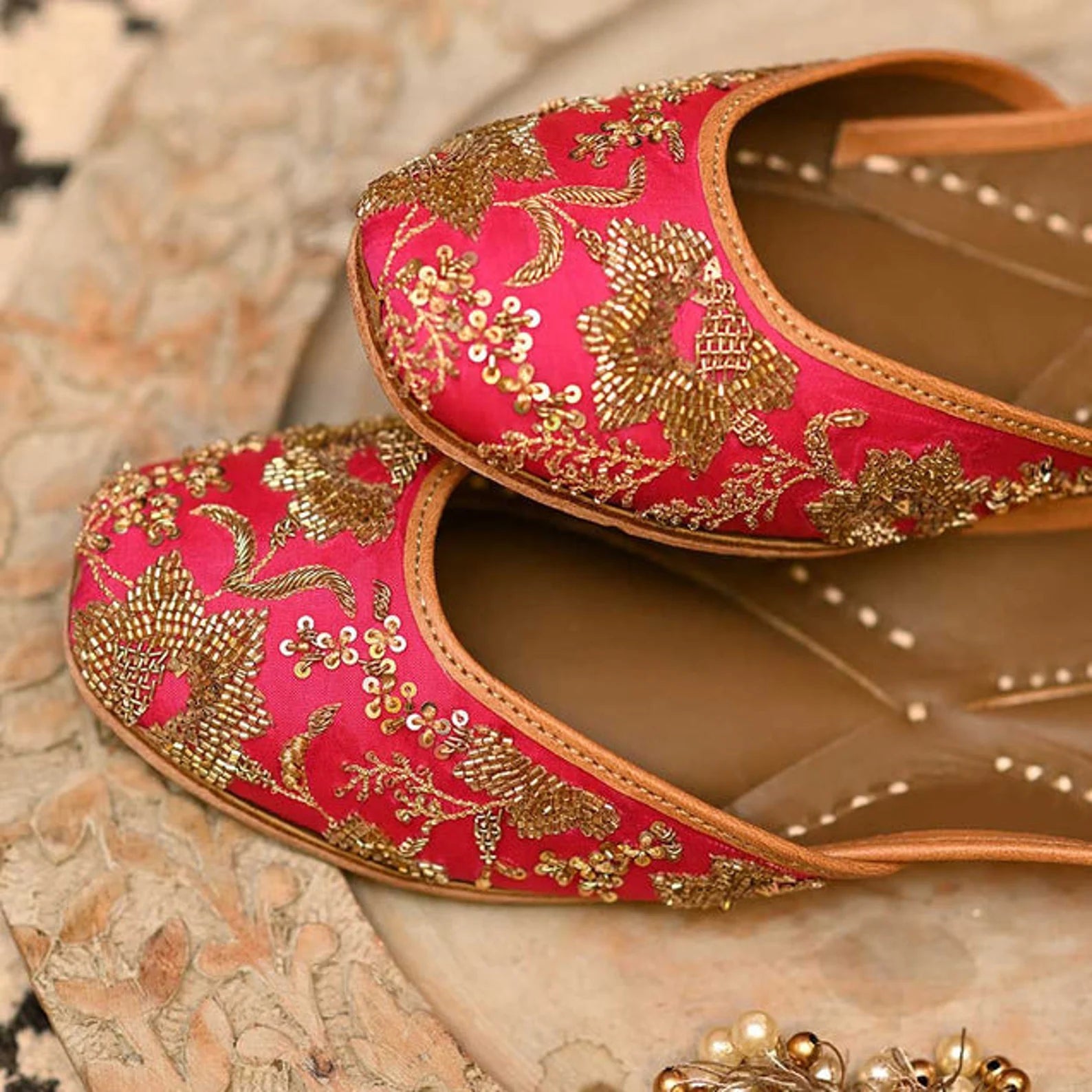 Hot Pink Silk Leather Punjabi Jutti