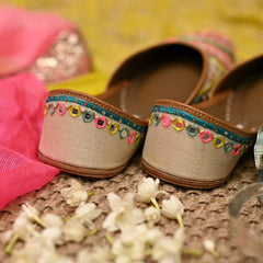 Multi Colored Mirror on Ivory Jacquard Ethnic Jutti