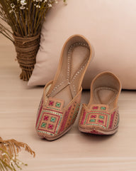 Women's Handmade Vibrant Leather Juttis