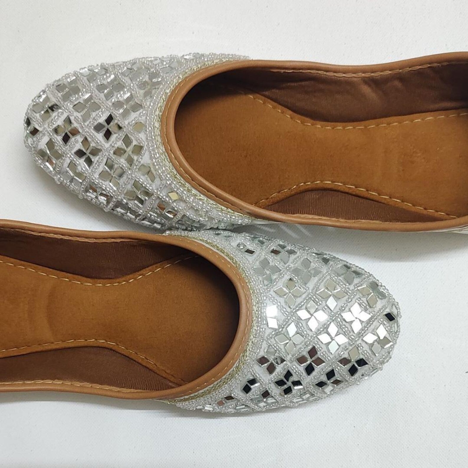 Mirror Punjabi Jutti