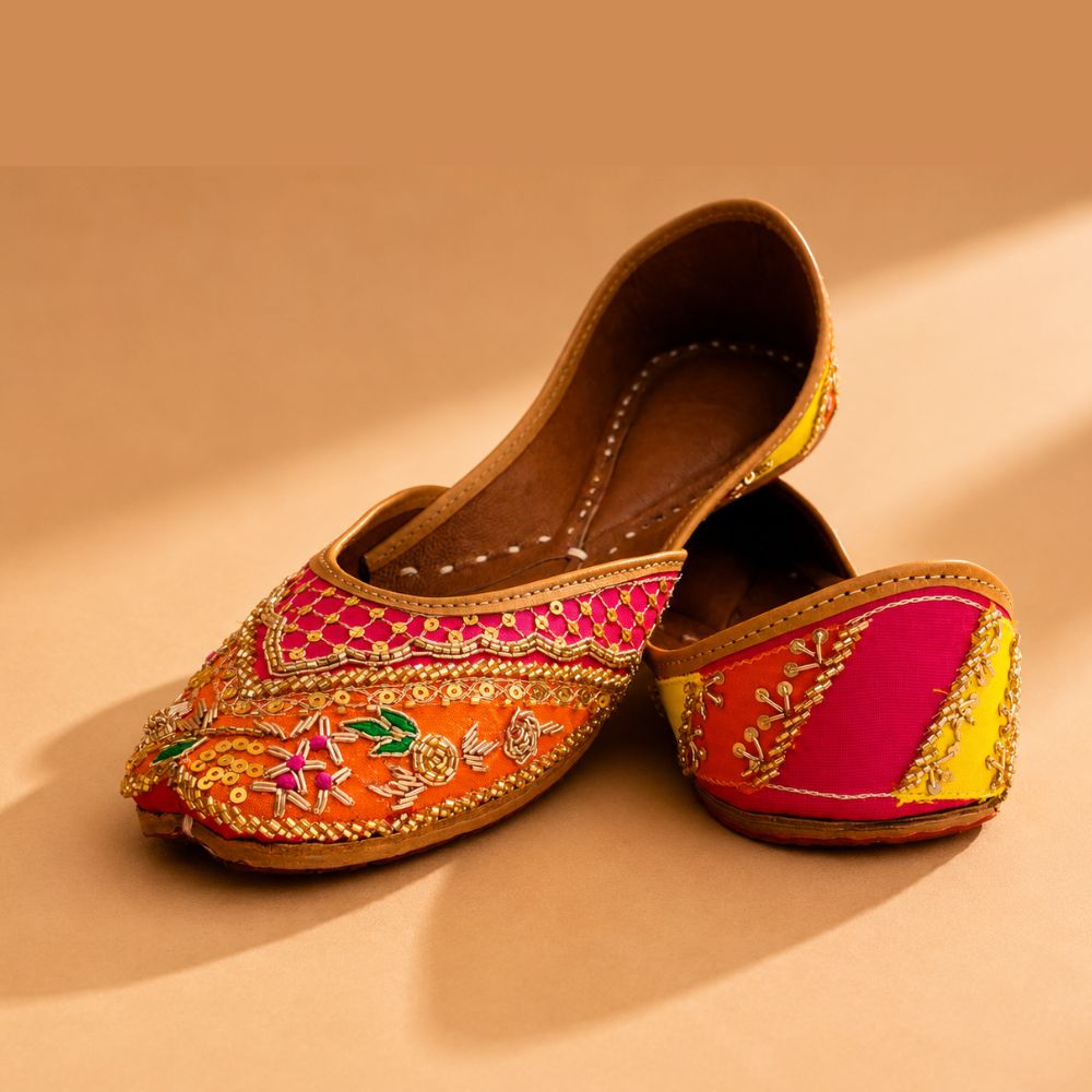 Handcrafted Pink & Orange Sequin Zardozi Punjabi Jutti for Women