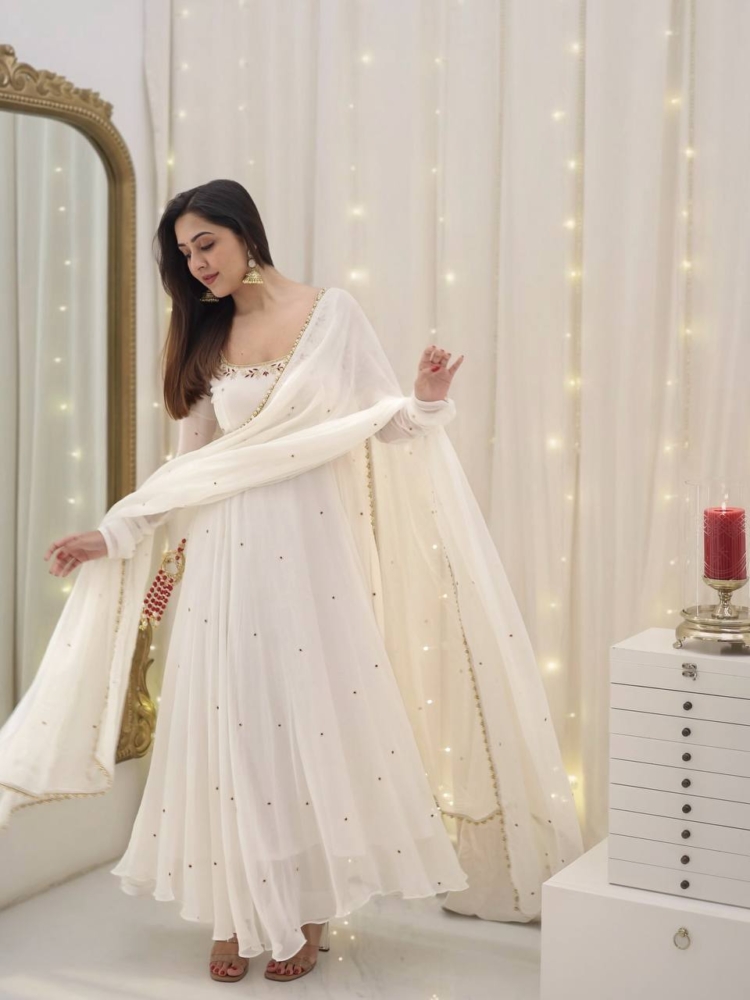 Ethereal Off-White Hand-Embroidered Georgette Anarkali Suit Set
